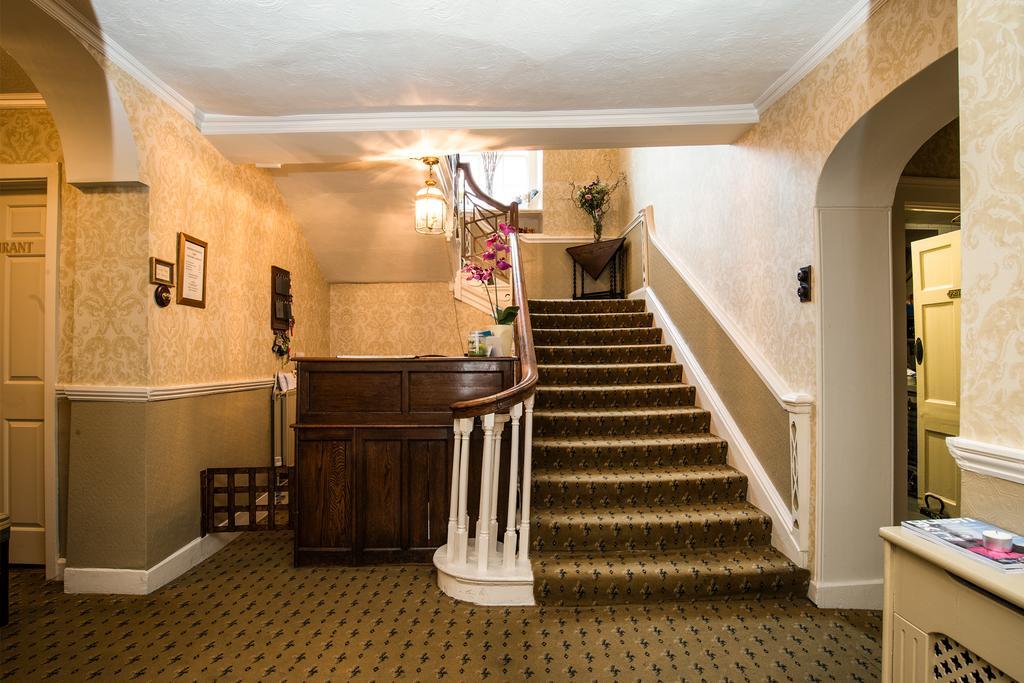 בומאריס Bishopsgate House Hotel מראה חיצוני תמונה