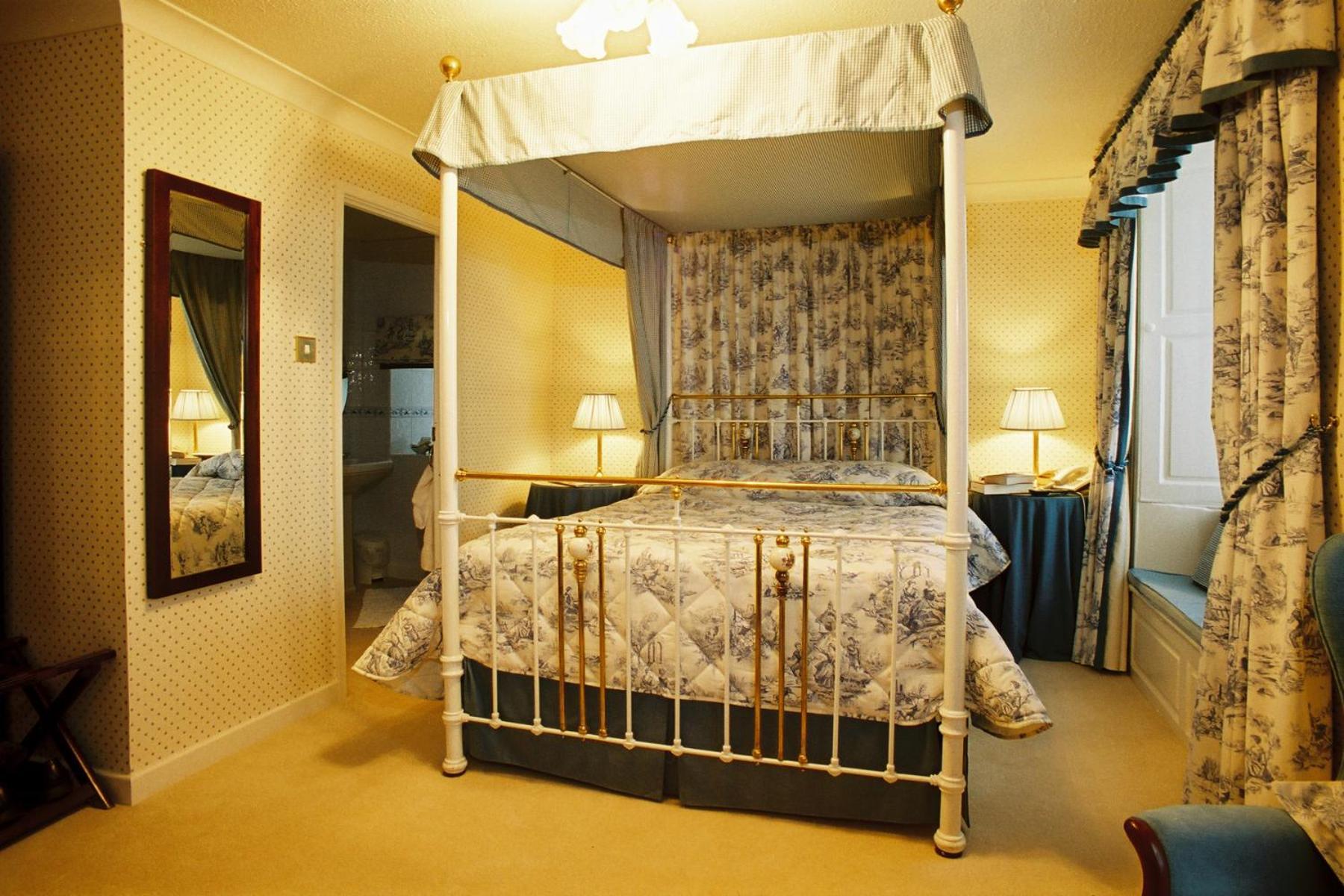 בומאריס Bishopsgate House Hotel מראה חיצוני תמונה