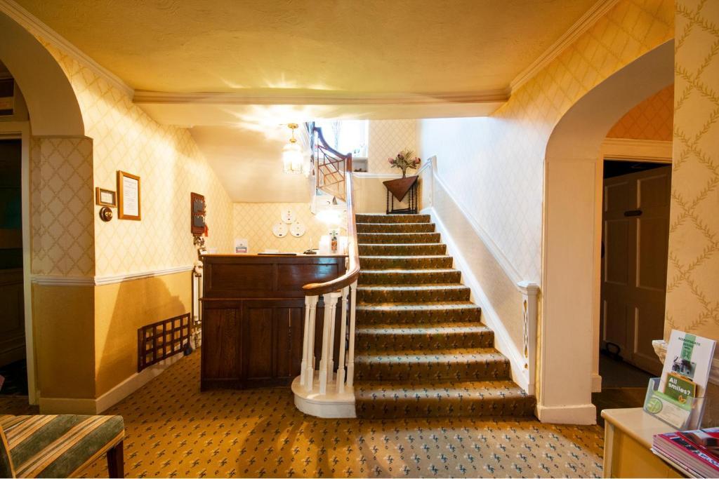 בומאריס Bishopsgate House Hotel מראה חיצוני תמונה