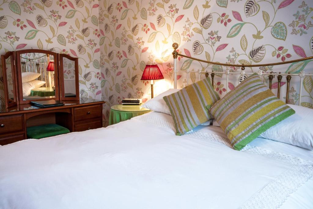 בומאריס Bishopsgate House Hotel חדר תמונה